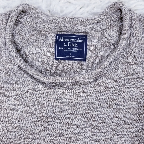 Abercrombie & Fitch Other - Abercrombie & Fitch Sweater Large